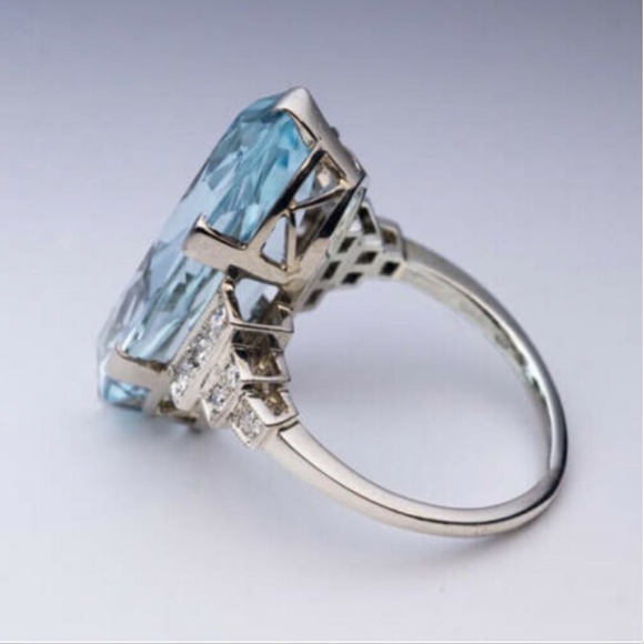New 925 Silver  Oval Cut Big Aquamarine Ring, cute Ring, shiny Ring. - Picture 6 of 6